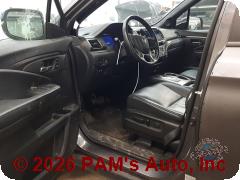 Vehicle photo 7