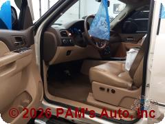 Vehicle photo 7