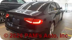 Vehicle photo 3