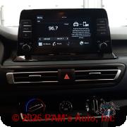 Vehicle photo 10