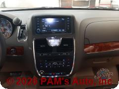 Vehicle photo 10