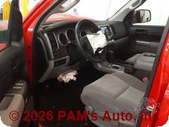 Vehicle photo 7