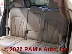 Vehicle photo 8
