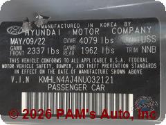 Vehicle photo 13