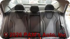 Vehicle photo 8