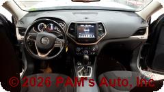 Vehicle photo 11
