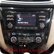 Vehicle photo 10