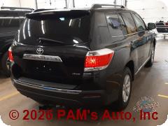 Vehicle photo 3