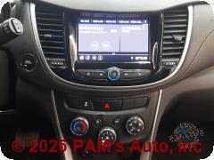 Vehicle photo 10