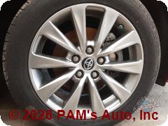 Vehicle photo 6