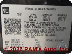 Vehicle photo 13