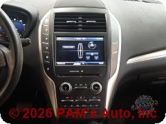 Vehicle photo 10