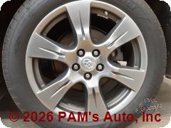 Vehicle photo 6