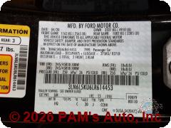 Vehicle photo 13