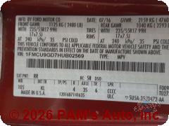 Vehicle photo 13