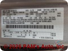 Vehicle photo 13