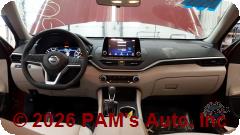 Vehicle photo 11