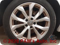 Vehicle photo 6