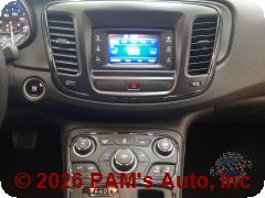 Vehicle photo 10