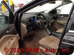 Vehicle photo 7