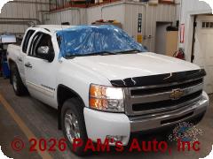 Vehicle photo 2