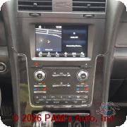 Vehicle photo 10