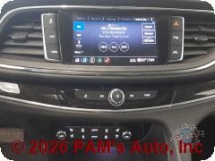 Vehicle photo 10
