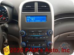 Vehicle photo 10