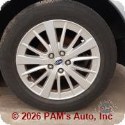 Vehicle photo 6