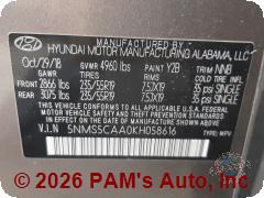 Vehicle photo 13