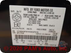 Vehicle photo 13