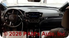Vehicle photo 11