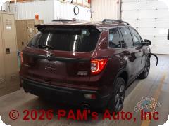 Vehicle photo 3