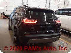 Vehicle photo 4