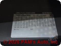 Vehicle photo 14
