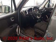 Vehicle photo 7