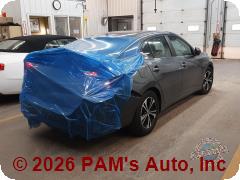 Vehicle photo 3