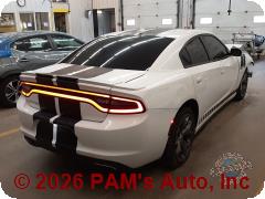 Vehicle photo 3