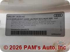 Vehicle photo 13