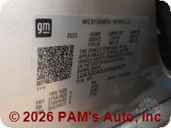 Vehicle photo 13