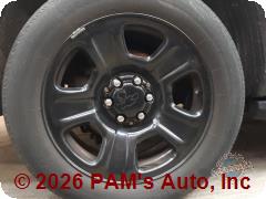 Vehicle photo 6