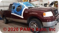 Vehicle photo 2