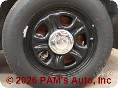 Vehicle photo 6