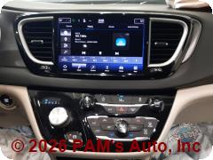 Vehicle photo 10