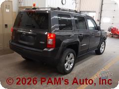 Vehicle photo 3