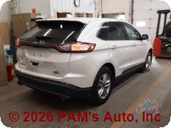 Vehicle photo 3