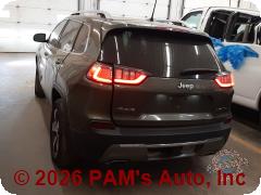 Vehicle photo 4