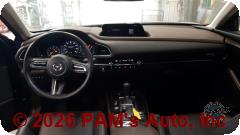 Vehicle photo 11