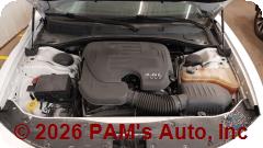 Vehicle photo 12
