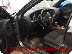 Vehicle photo 7